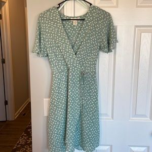 Monteau Dress Green